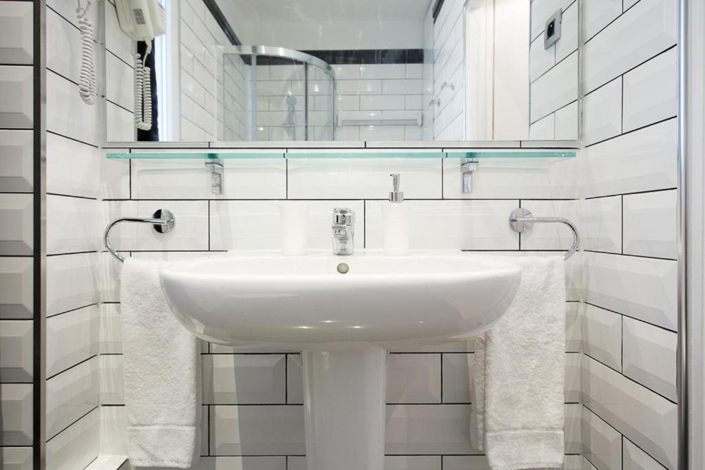 Appartement Near Eiffel Tower - Beautiful Flat à Paris Extérieur photo